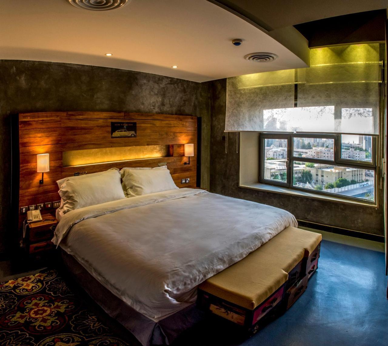 Flowery Holiday Suites Kuwait City Bagian luar foto
